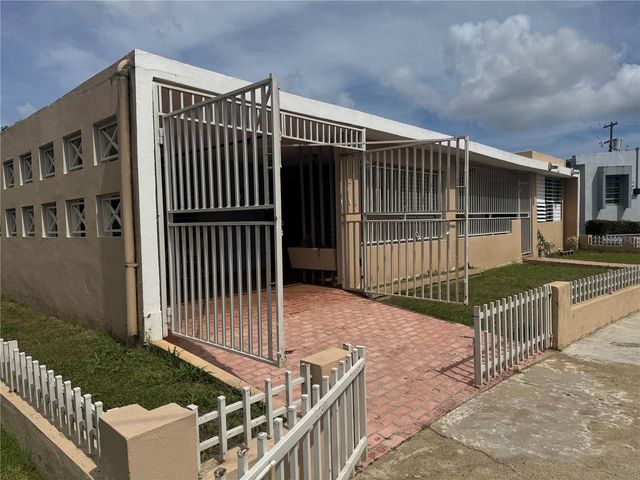 335 30, San Juan, PR 00927