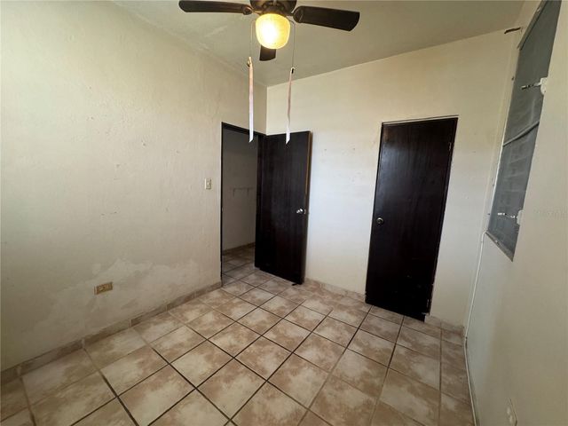 335 30, San Juan, PR 00927