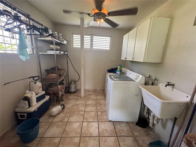 335 30, San Juan, PR 00927