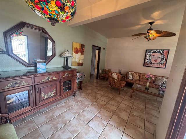 335 30, San Juan, PR 00927