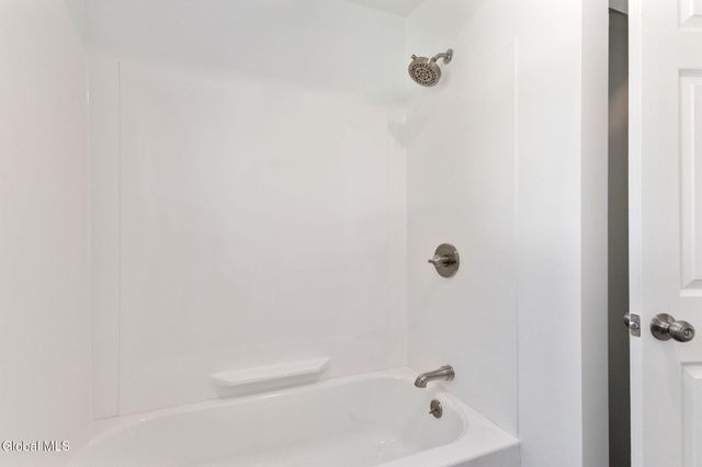 1204 Hemlock Street, Rotterdam, NY 12306