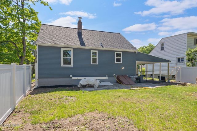1204 Hemlock Street, Rotterdam, NY 12306