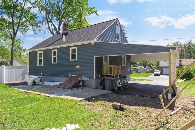 1204 Hemlock Street, Rotterdam, NY 12306