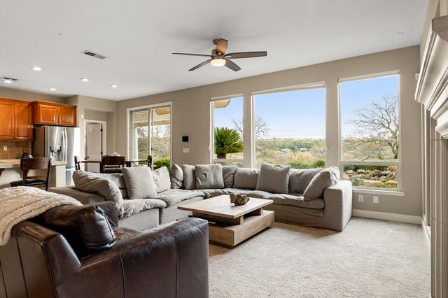 3681 Black Oak Dr, Rocklin, CA 95765