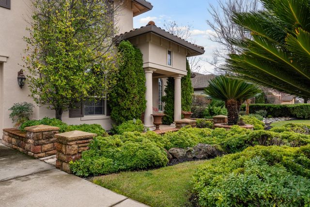 3681 Black Oak Dr, Rocklin, CA 95765
