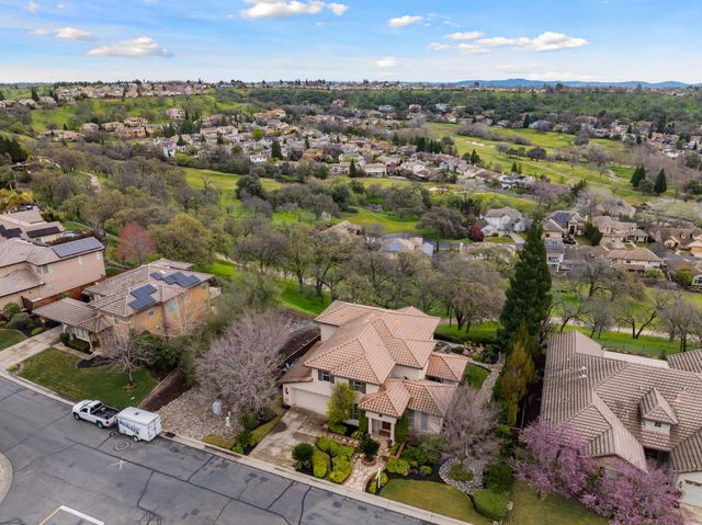 3681 Black Oak Dr, Rocklin, CA 95765