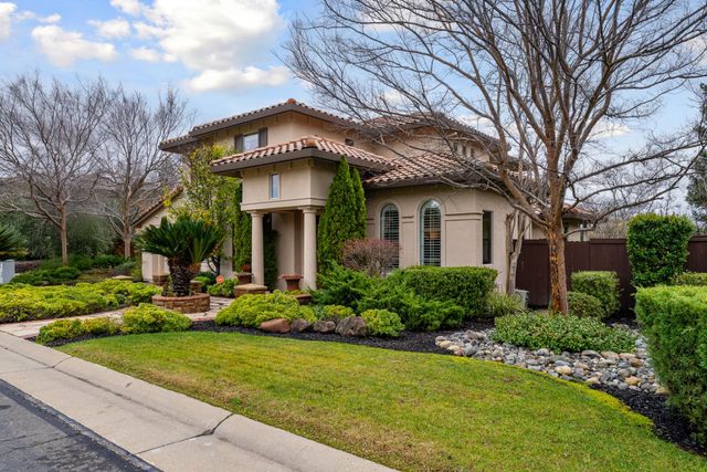 3681 Black Oak Dr, Rocklin, CA 95765
