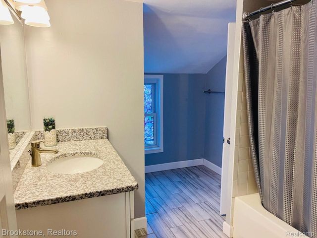 1256 FRANKLIN Road, Berkley, MI 48072