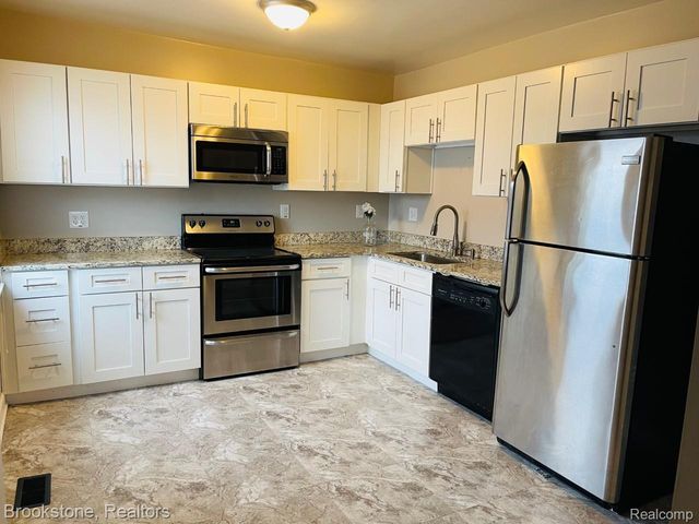 1256 FRANKLIN Road, Berkley, MI 48072