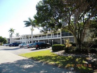 2734 NE 27th Court 4, Lighthouse Point, FL 33064