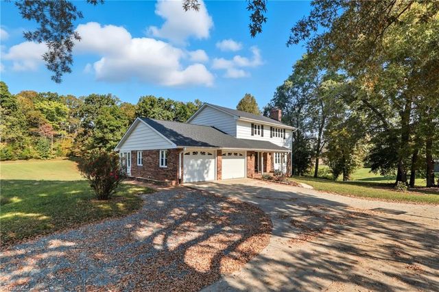 1886 W NC Highway 65, Walnut Cove, NC 27052