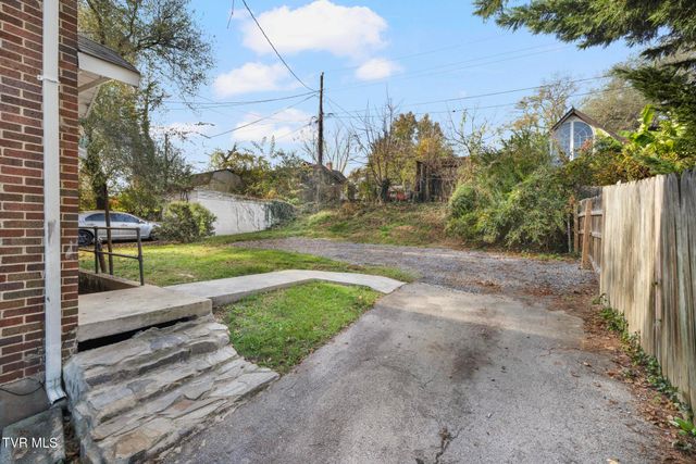 722, 724 Holston Street, Kingsport, TN 37660