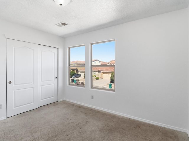 2252 Violeta Circle SE, Rio Rancho, NM 87124