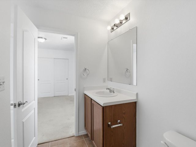 2252 Violeta Circle SE, Rio Rancho, NM 87124