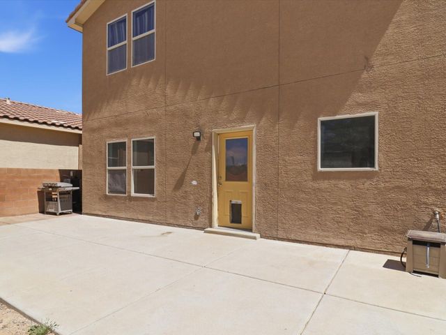 2252 Violeta Circle SE, Rio Rancho, NM 87124