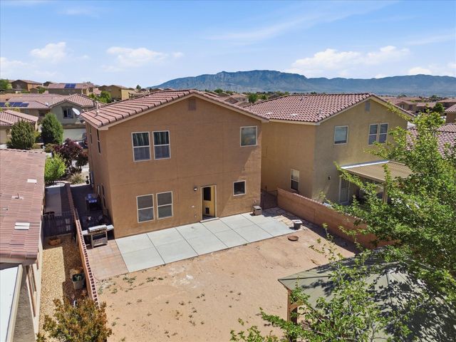 2252 Violeta Circle SE, Rio Rancho, NM 87124