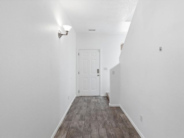 2252 Violeta Circle SE, Rio Rancho, NM 87124
