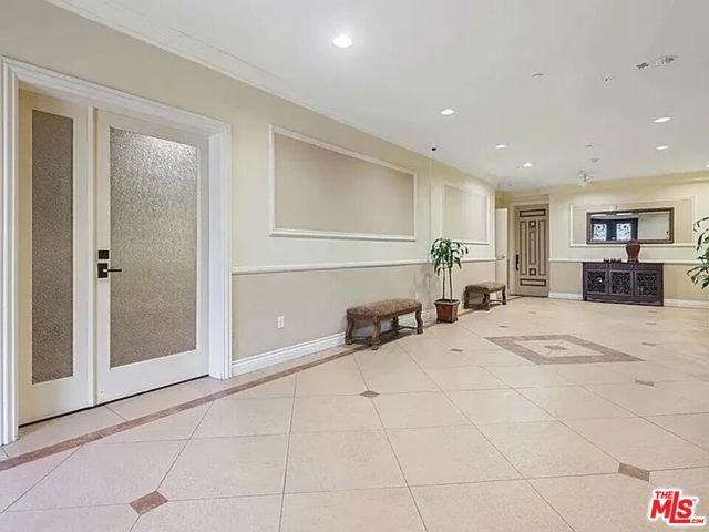 1135 S Shenandoah Street 2A, Los Angeles, CA 90035