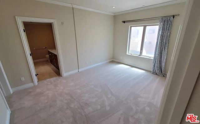 1135 S Shenandoah Street 2A, Los Angeles, CA 90035