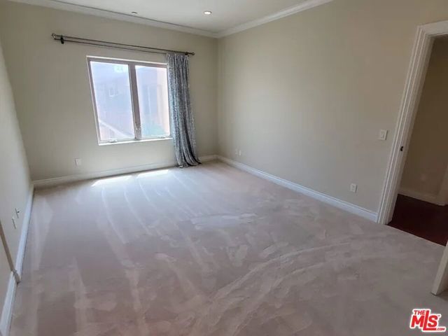 1135 S Shenandoah Street 2A, Los Angeles, CA 90035