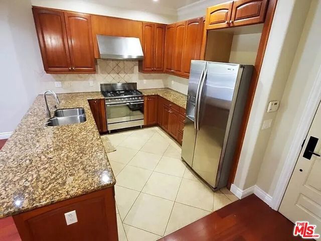 1135 S Shenandoah Street 2A, Los Angeles, CA 90035