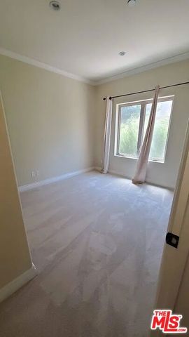 1135 S Shenandoah Street 2A, Los Angeles, CA 90035