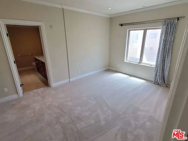 1135 S Shenandoah Street 2A, Los Angeles, CA 90035