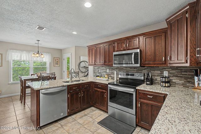 4536 Victoria Drive, Nesbit, MS 38651