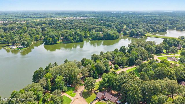 4536 Victoria Drive, Nesbit, MS 38651