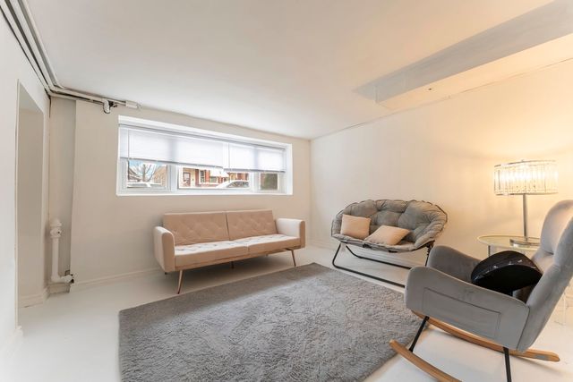 2214 S 61st Court, Cicero, IL 60804