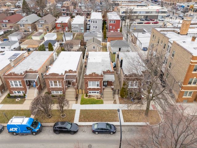 2214 S 61st Court, Cicero, IL 60804