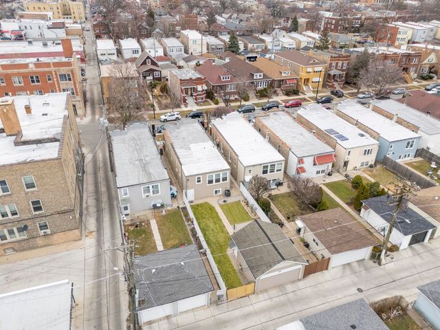 2214 S 61st Court, Cicero, IL 60804