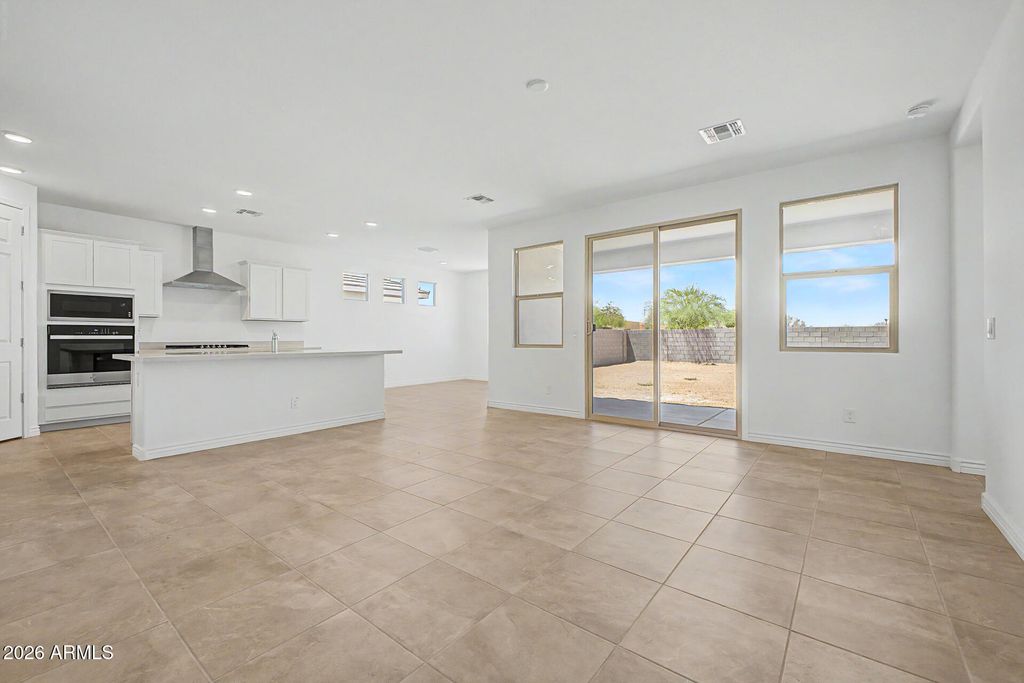 25766 N 148th Drive, Surprise, AZ 85387 — photo 4