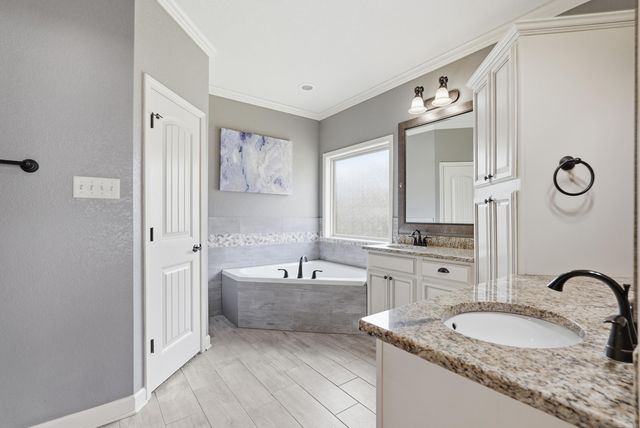 10684 Hinds Road, Benton, AR 72019