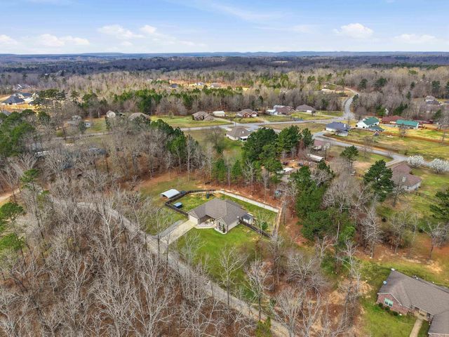 10684 Hinds Road, Benton, AR 72019