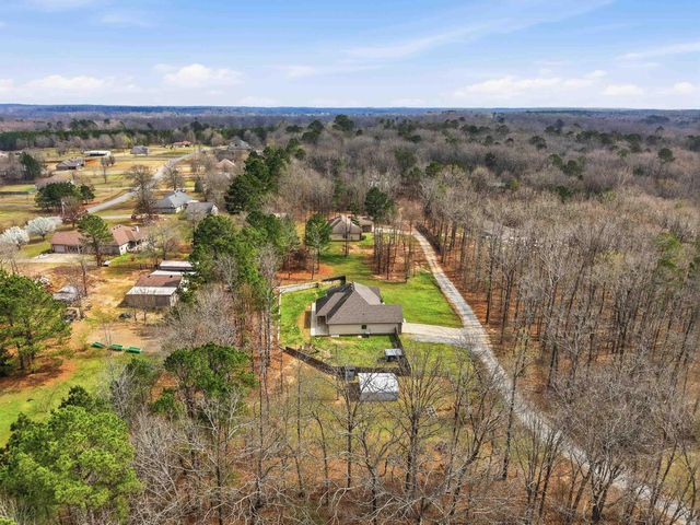 10684 Hinds Road, Benton, AR 72019