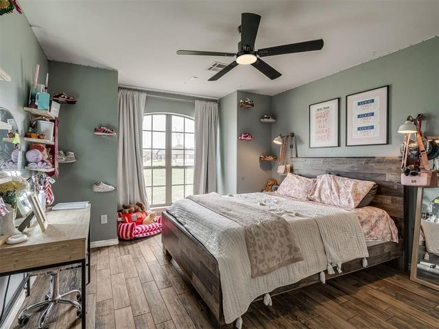 10401 Joseph Way, Yukon, OK 73099