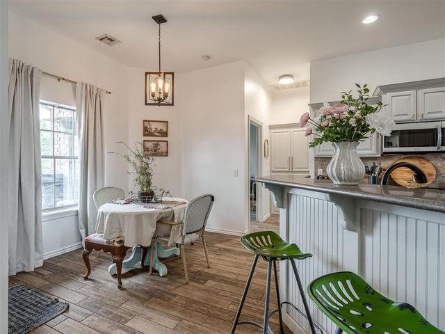 10401 Joseph Way, Yukon, OK 73099