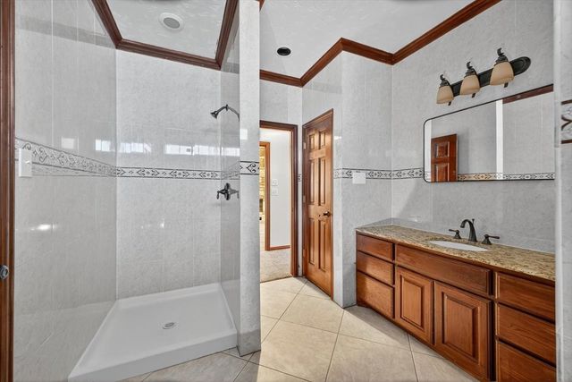 3532 W Jefferson Boulevard, Dallas, TX 75211