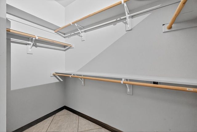 3532 W Jefferson Boulevard, Dallas, TX 75211