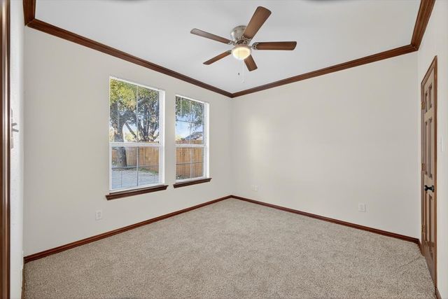 3532 W Jefferson Boulevard, Dallas, TX 75211