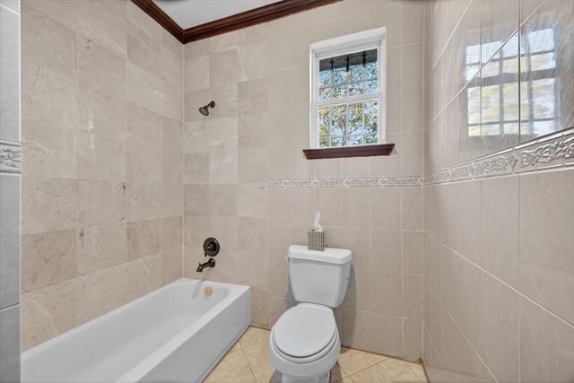 3532 W Jefferson Boulevard, Dallas, TX 75211