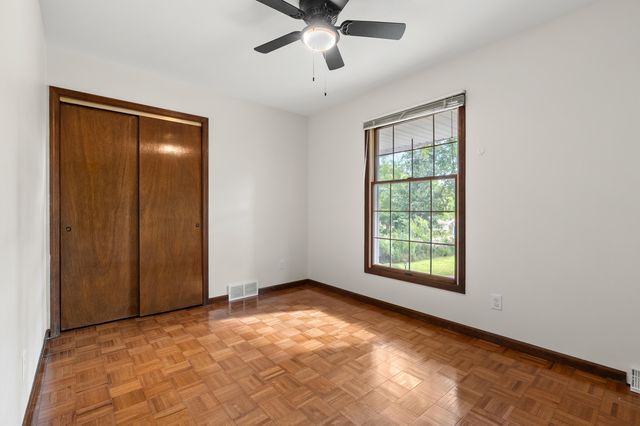 9766 S Westnedge Avenue, Portage, MI 49002