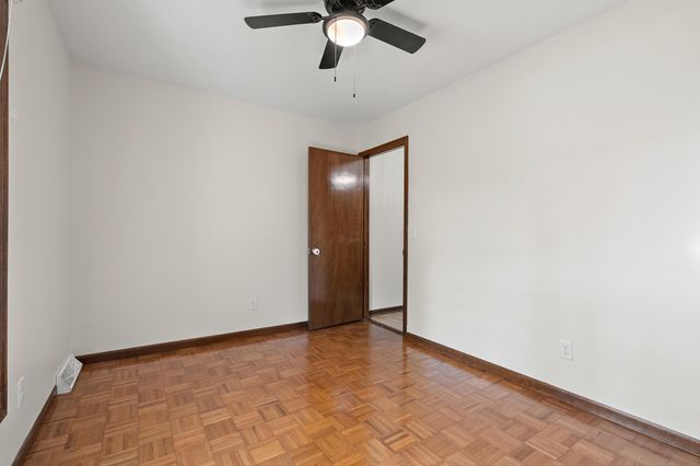 9766 S Westnedge Avenue, Portage, MI 49002