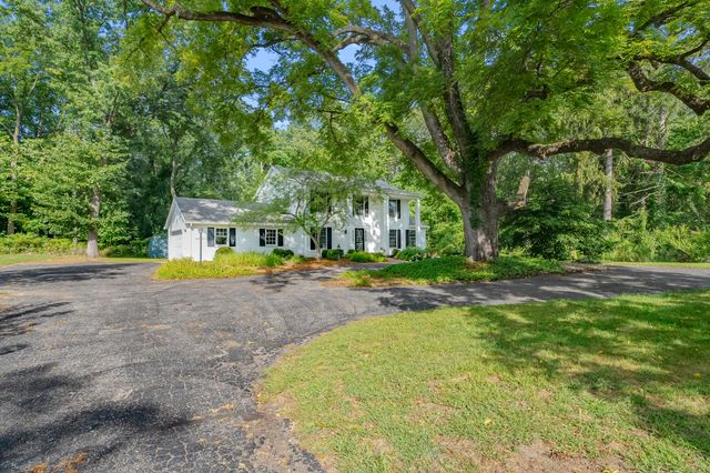 9766 S Westnedge Avenue, Portage, MI 49002