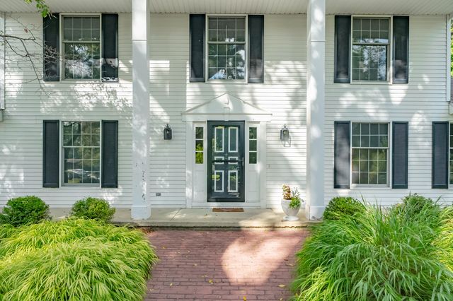 9766 S Westnedge Avenue, Portage, MI 49002