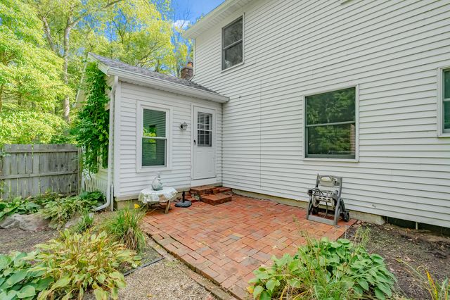 9766 S Westnedge Avenue, Portage, MI 49002