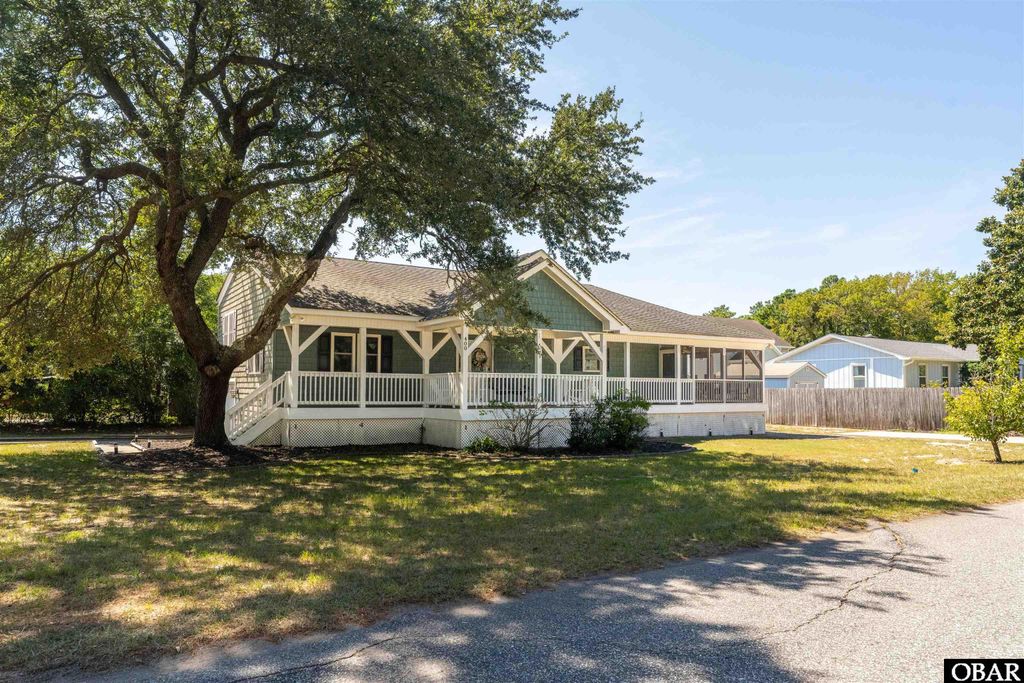 Image 1 of property listing at 400 W Ocean Acres Drive Lot #2, Kill Devil Hills, NC 27948
