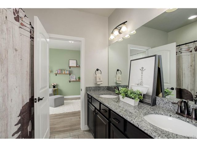 10704 Shavano Peak Ct, Peyton, CO 80831