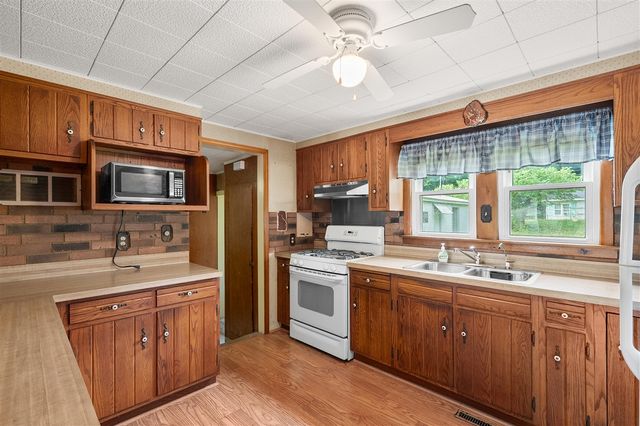 2380 33rd Street, Allegan, MI 49010